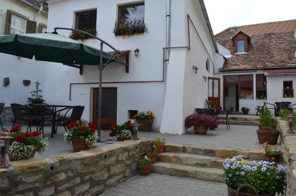 Pensiunea Bastion Sighişoara Esterno foto